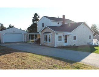 80A Cummings Ln, Westport, MA 02790