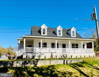 200 E Lake Dr, Audubon, NJ 08106