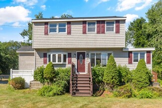 7 Pershing St, North Billerica, MA 01862