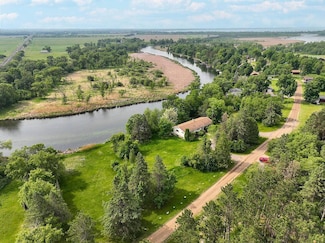 43394 Long Lake Ln, Ottertail, MN 56571