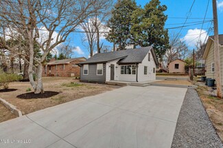 7980 Crescent Cir, Olive Branch, MS 38654