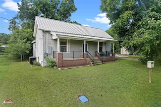 102 Poplar St, Marshall, TX 75670