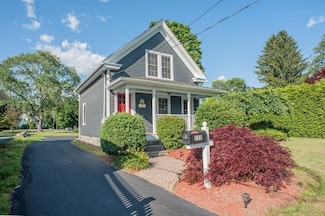 123 N Main St, Uxbridge, MA 01569