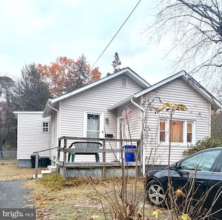 8 Norway Ave, Clementon, NJ 08021