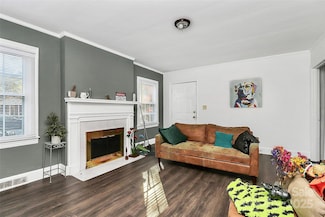 829 Jackson St, Gastonia, NC 28052