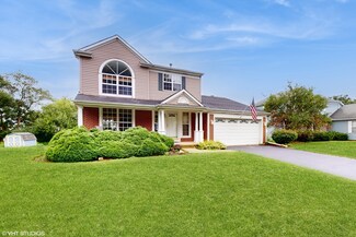 558 Abbeywood Dr, Cary, IL 60013