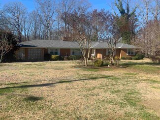 310 Forest Lane Dr, Gaffney, SC 29340