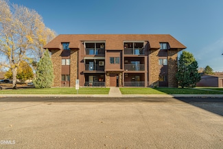 215 W Turnpike Ave Unit 12, Bismarck, ND 58501