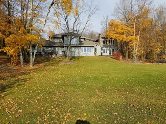 22293 N Starr Point Dr, Cohasset, MN 55721