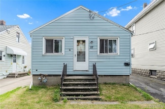 27 Dwyer St, Buffalo, NY 14224