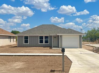 537 E 29th St, San Angelo, TX 76903