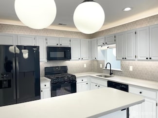 162 Vasser Dr Unit 162, Piscataway, NJ 08854