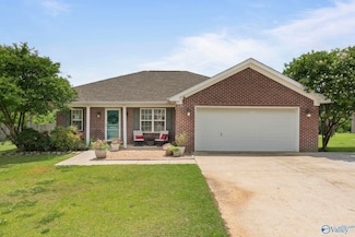 27654 Phillip Wagnon Dr, Athens, AL 35613