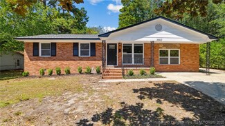 1002 Fleetwood Dr, Fayetteville, NC 28305