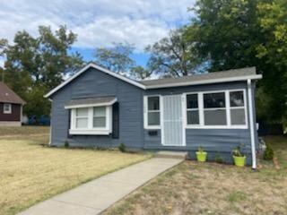 1928 E 81st Terrace, Kansas City, MO 64132