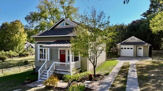 185 Green Ln, Lewisburg, WV 24901