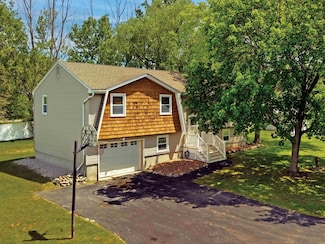 7 Wintergreen Cir, Methuen, MA 01844
