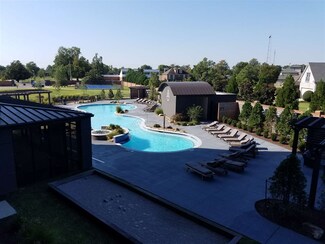 717 S Riverside Dr Unit 204, Memphis, TN 38103