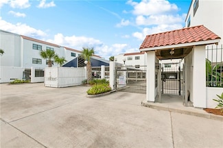 8654 Pontchartrain Blvd Unit 18, New Orleans, LA 70124
