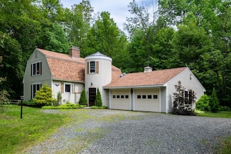19 Rowland Rd, Grantham, NH 03753