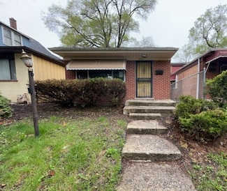 8746 S Princeton Ave, Chicago, IL 60620