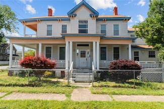 26 Downes St, Hampton, VA 23663
