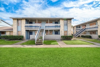 2828 61st St Unit 510, Galveston, TX 77551