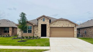 4140 Twisted Creek Dr, Crowley, TX 76036