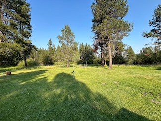 55086 Log Bridge Dr, Bend, OR 97707