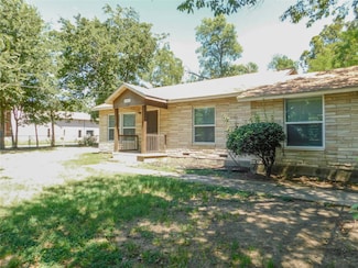 1603 Mccormick St, Denton, TX 76205