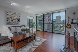1333 8th Ave Unit 905, San Diego, CA 92101