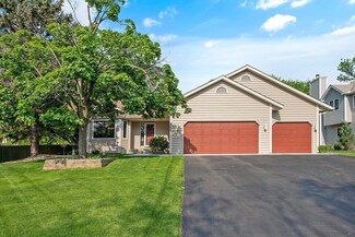 8560 Chanhassen Hills Dr S, Chanhassen, MN 55317