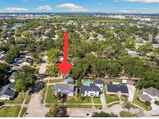 1403 Maygrove Dr, Sugar Land, TX 77498