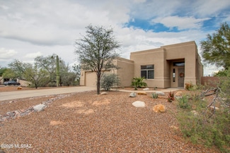 1758 W Placita de Ocampo, Tucson, AZ 85704