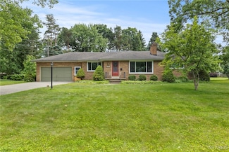 8327 Hirschwood Dr, Buffalo, NY 14221