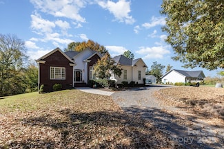 324 Old Hardin Rd, Dallas, NC 28034