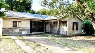 2905 Cummings St, Dallas, TX 75216