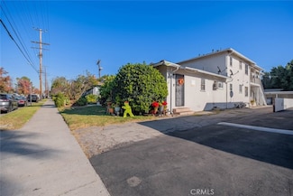 5654 Kester Ave Unit 4, Van Nuys, CA 91411