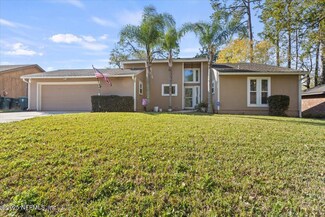 7060 Holiday Hill Ct, Jacksonville, FL 32216