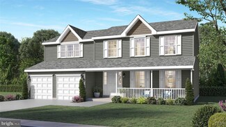 6 Country Club Rd, Ashland, PA 17921