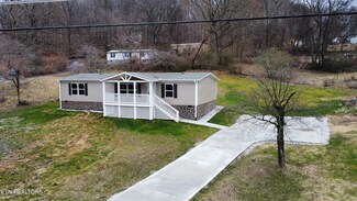 4006 Gap Rd, Knoxville, TN 37912