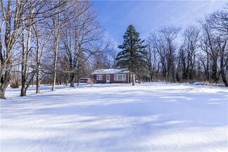 205 Sutton Rd, Smithfield, PA 15478