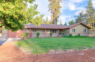 379 Oak Ranch Rd, Grants Pass, OR 97526