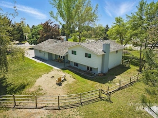 3919 S Gemini Cir, Boise, ID 83709