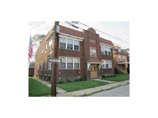 1314 Vine St, Mc Kees Rocks, PA 15136