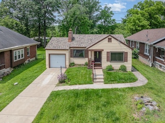 5411 Lester Rd, Cincinnati, OH 45213
