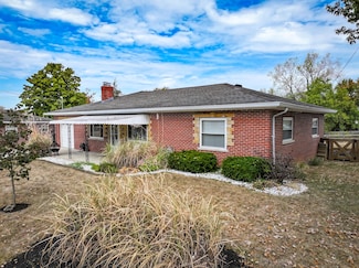 722 Sunset Dr, Taylor Mill, KY 41015