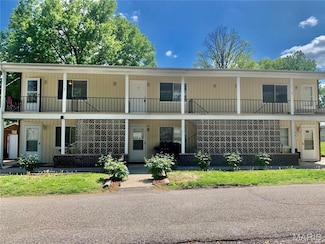 211 N Powell St Unit 2, Troy, IL 62294