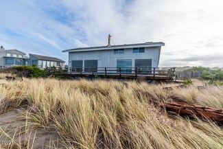 281 Salishan Dr, Lincoln City, OR 97367