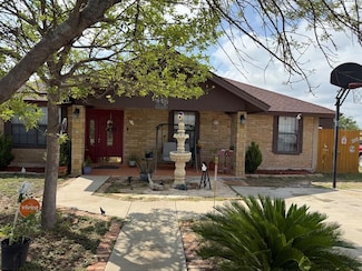 113 Calle Alegre, Eagle Pass, TX 78852